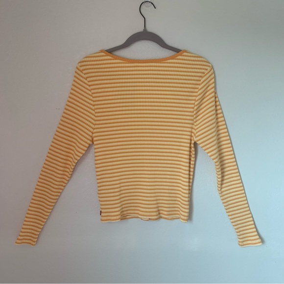 NWT LEVI’S BRITT LONG SLEEVE SNAP FRONT TOP 1X - Picture 6 of 13